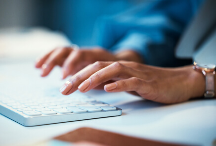 dental assistant logging patient's information