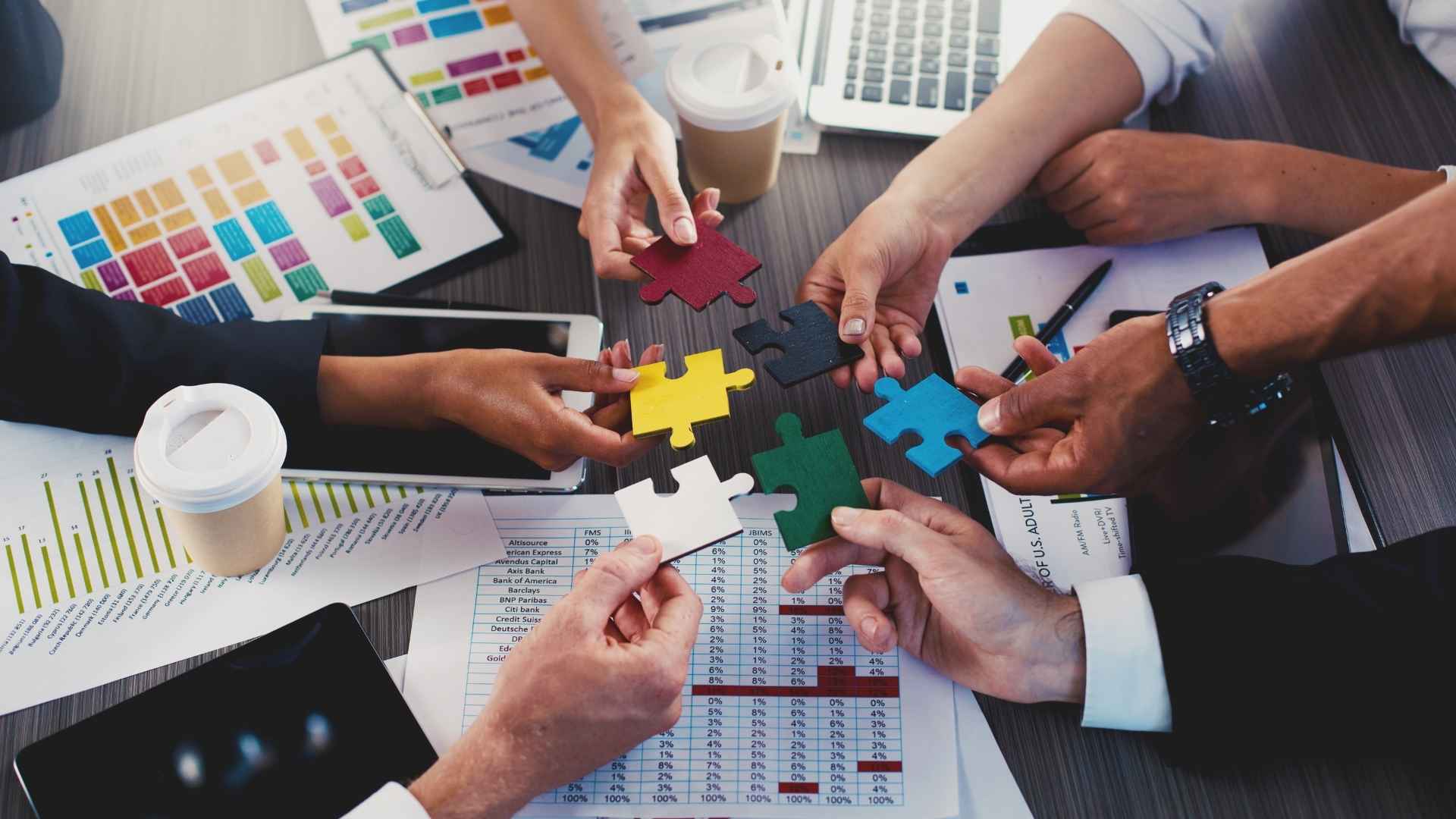 Teamwork and integration concept with puzzle pieces