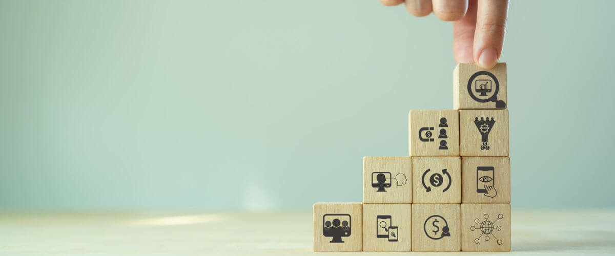 wooden cube with different digital marketing image